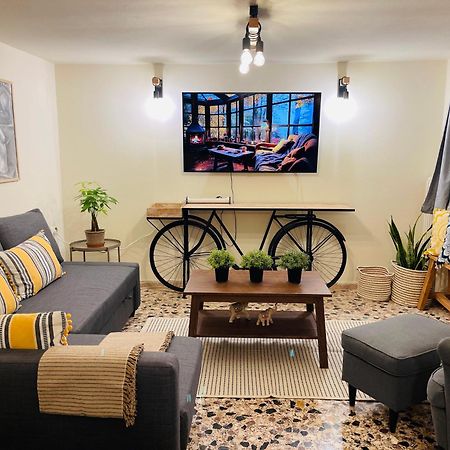Airport Cottage House Artemida  Luaran gambar
